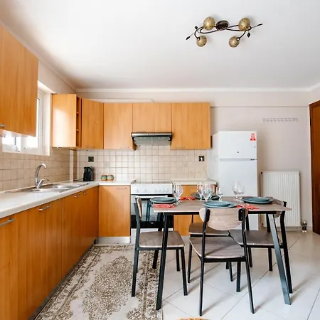 Alexandros Apartment